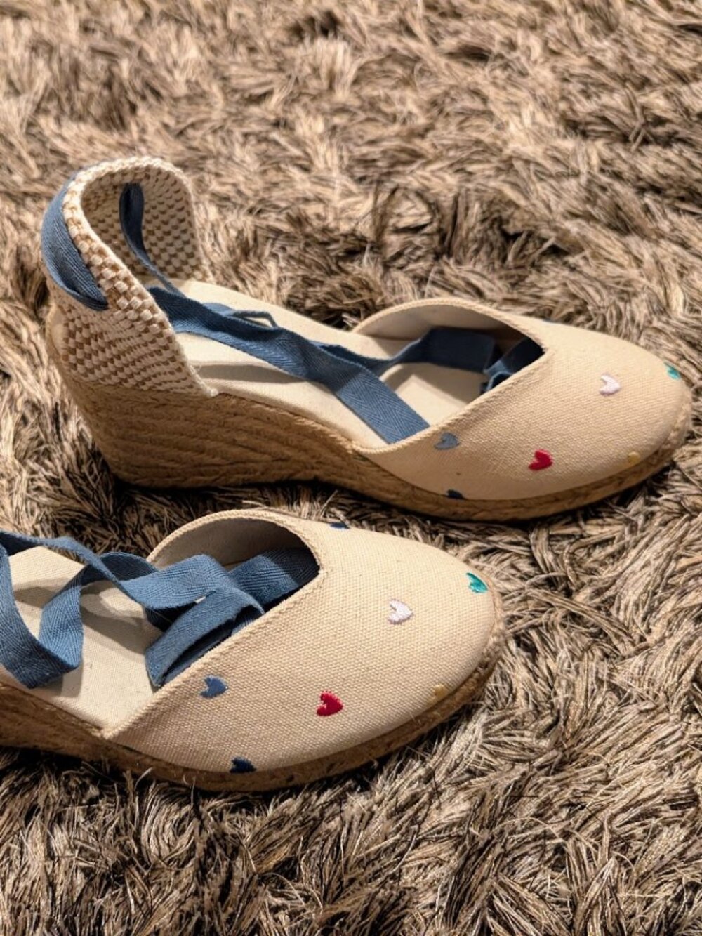 Sezane Diane Espadrilles Ecru Canvas Heart Embroidery US 8 NWOT LIMITED EDITION! - Picture 3 of 10